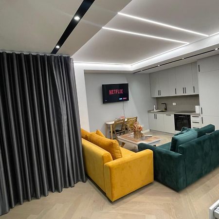 Luxury One Bedroom Apartment Tiran Dış mekan fotoğraf