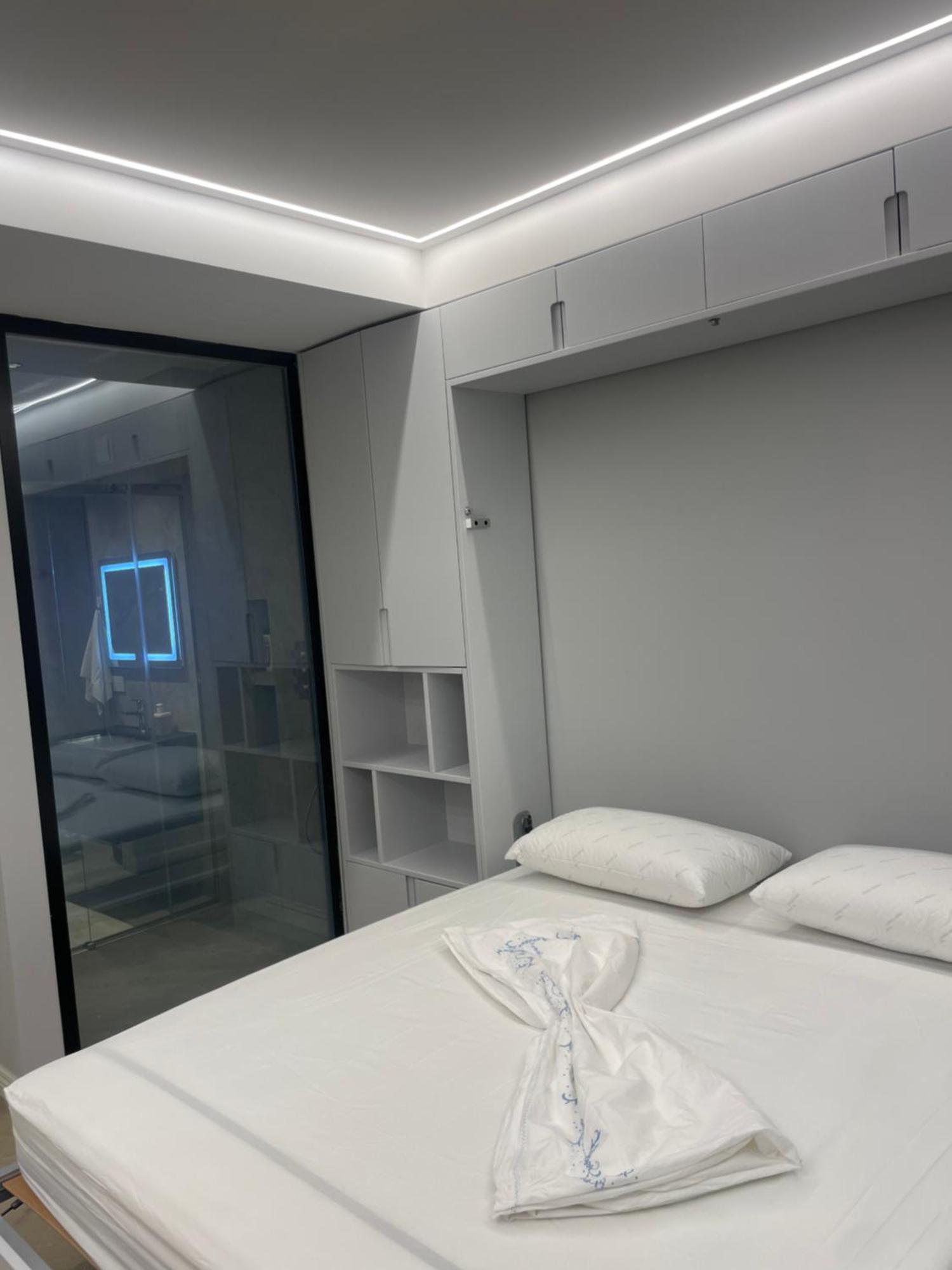 Luxury One Bedroom Apartment Tiran Dış mekan fotoğraf