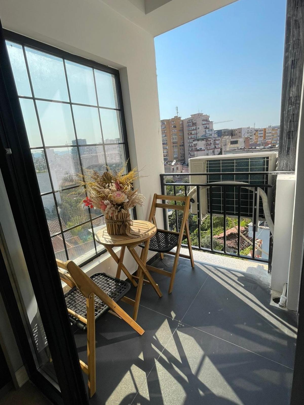 Luxury One Bedroom Apartment Tiran Dış mekan fotoğraf